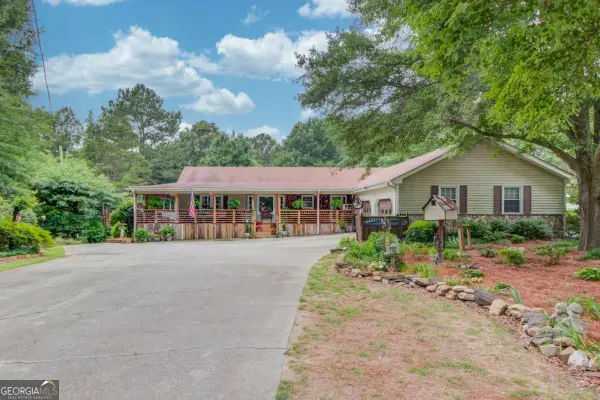 2521 Stone Drive Sw, Lilburn, GA 30047