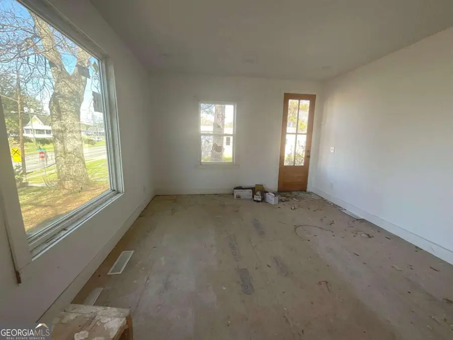 731 N Jefferson Street Ne, Milledgeville, GA 31061 - #3
