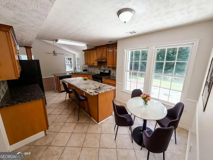 3565 Manchester Drive, Lawrenceville, GA 30044 - #3