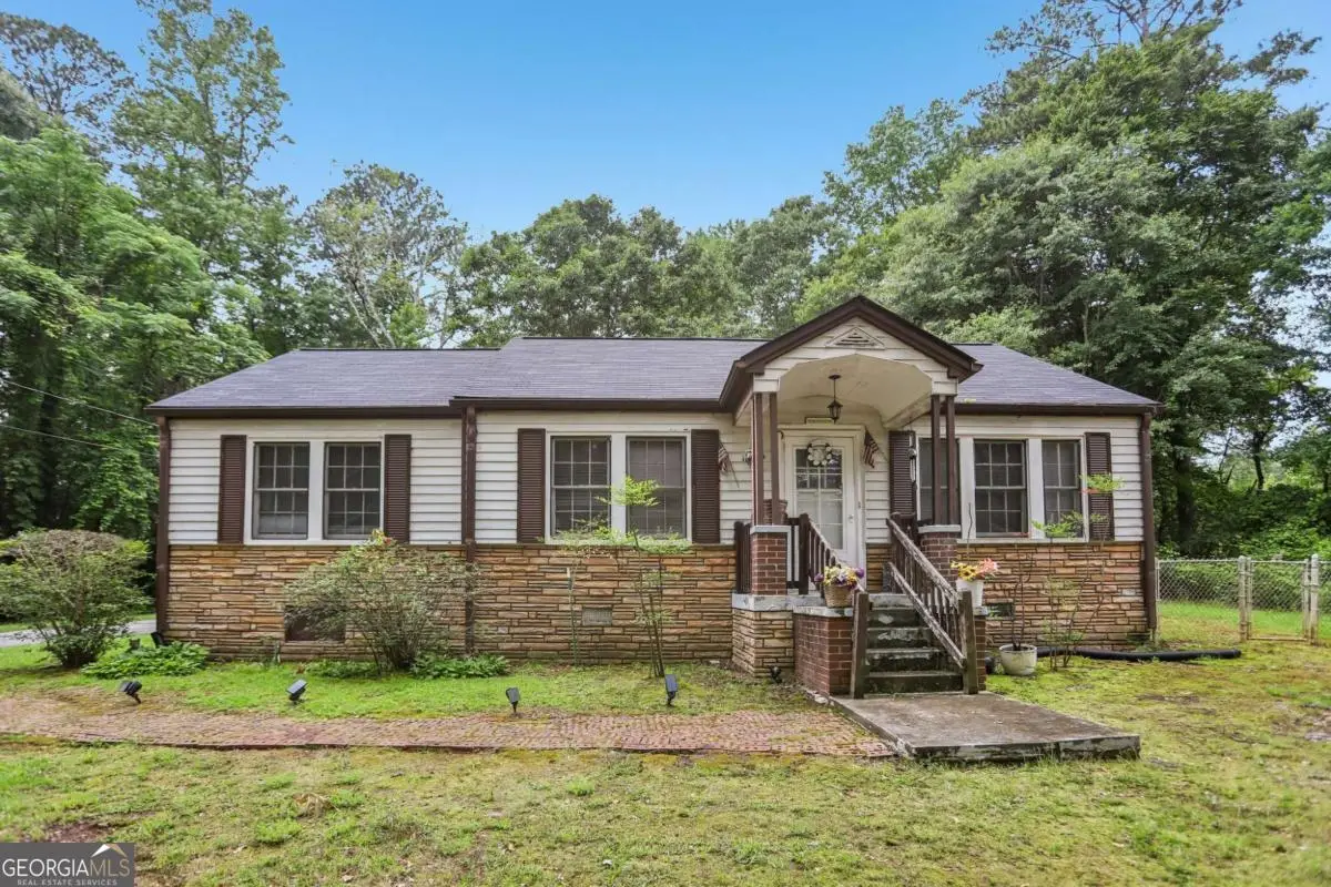 5830 Garner Road Sw, Mableton, GA 30126 - #1