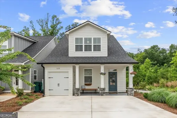 122 Town Walk Lane, Carrollton, GA 30117