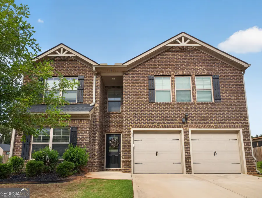 135 Twin Lakes Drive, Covington, GA 30016 - #2