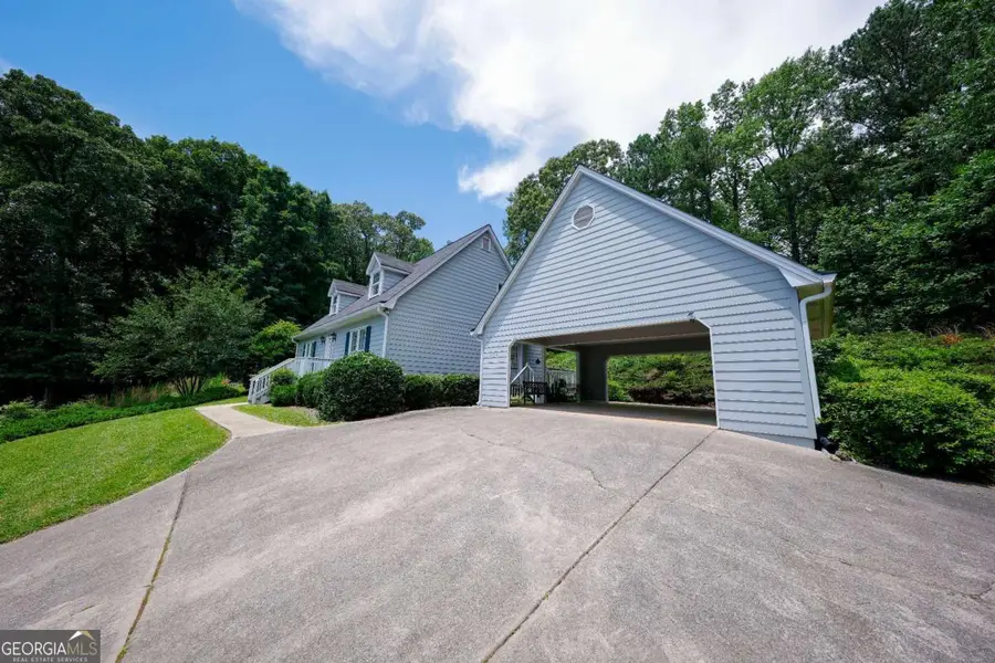9135 Clearwater Road, Gainesville, GA 30506 - #3
