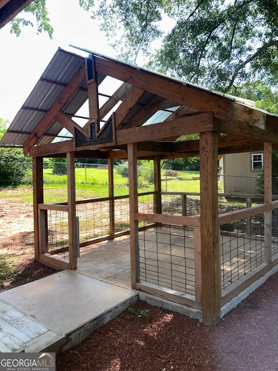 71 Textile Avenue, Lavonia, GA 30553 - #3