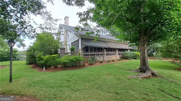 1025 Main Street, Stone Mountain, GA 30083