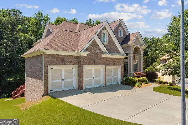 2905 Ivy Hill Drive, Buford, GA 30519