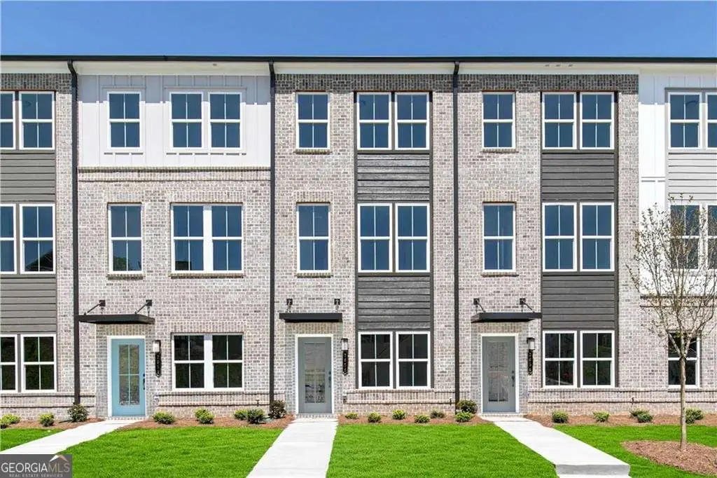 1422 Creekside Circle Nw, Atlanta, GA 30318 - #1