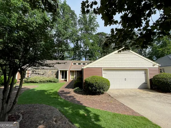 323 Larkspur Turn, Peachtree City, GA 30269