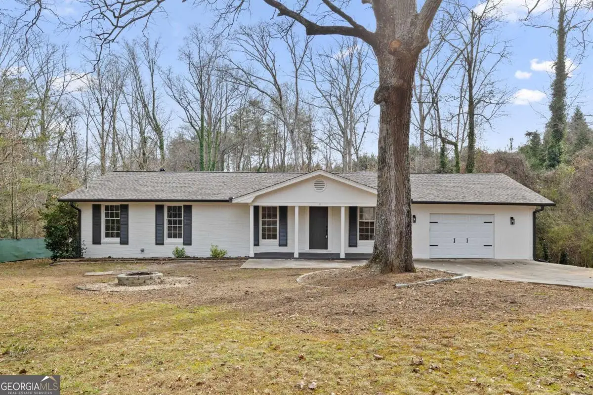 1180 Lakeshore Circle, Gainesville, GA 30501 - #1