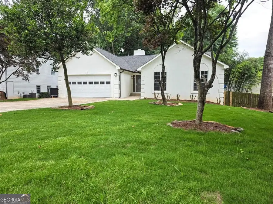 2620 Logan Way, Lawrenceville, GA 30043 - #2