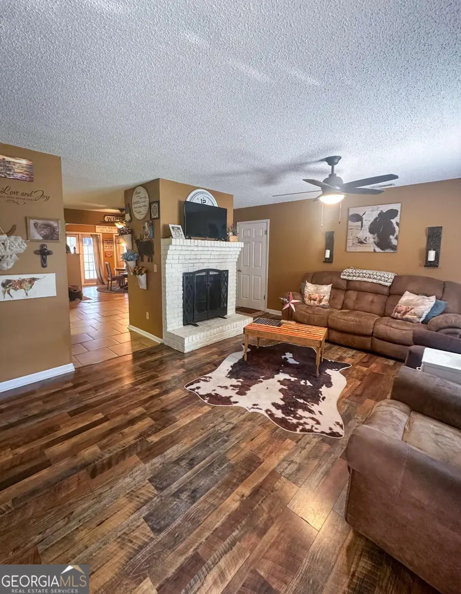 2608 Davis Avenue, Tifton, GA 31794 - #2