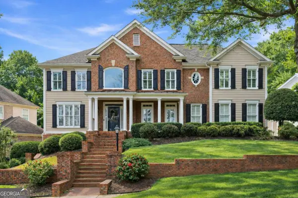 973 Meadow Club Course, Suwanee, GA 30024