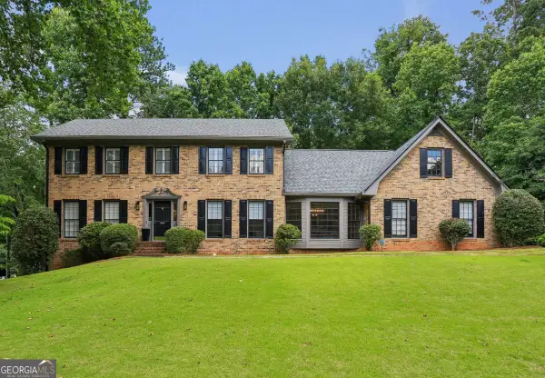 3869 Allenhurst Drive, Peachtree Corners, GA 30092