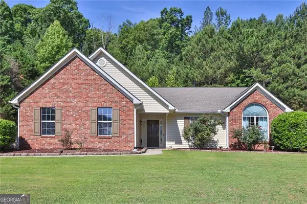 3000 Ozora Farms Way, Loganville, GA 30052