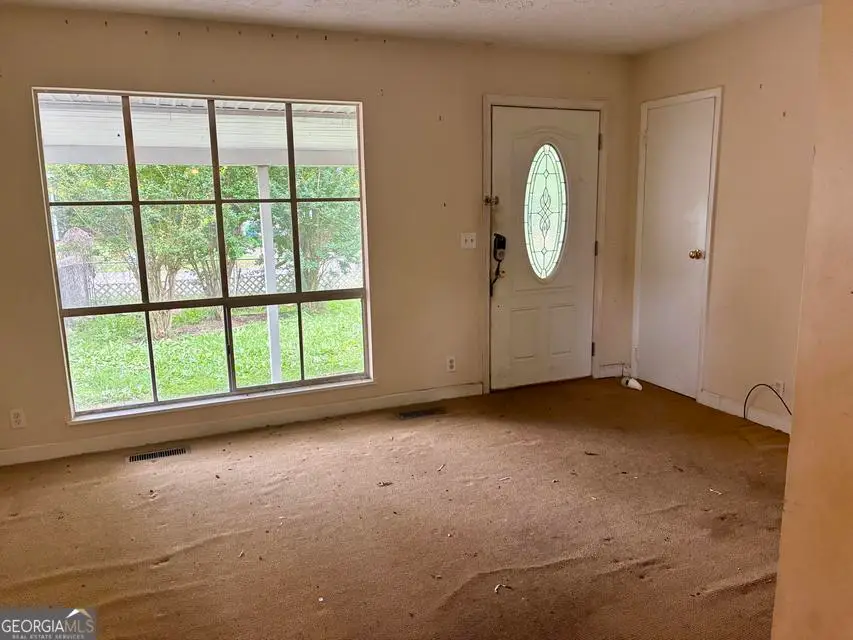 1004 Chestnut Street, La Fayette, GA 30728 - #3