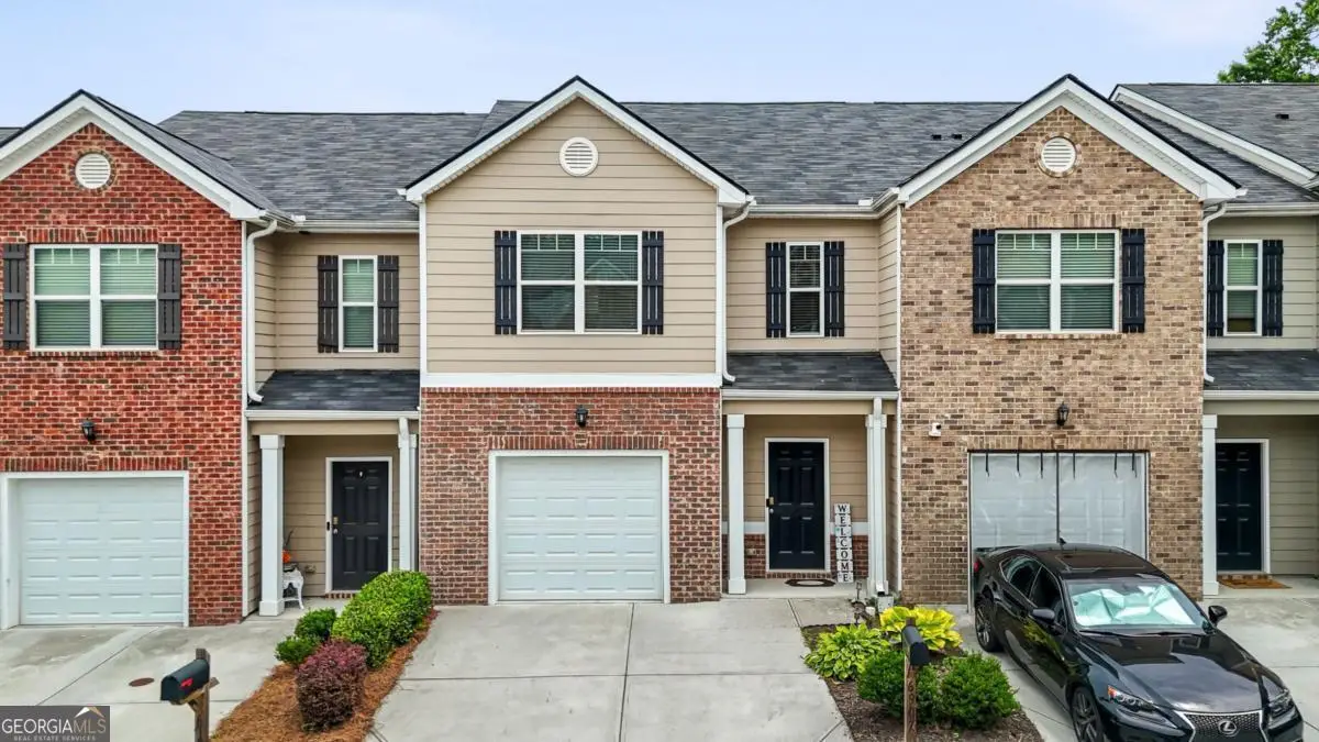 6907 Rogers Point, Lithonia, GA 30058 - #1
