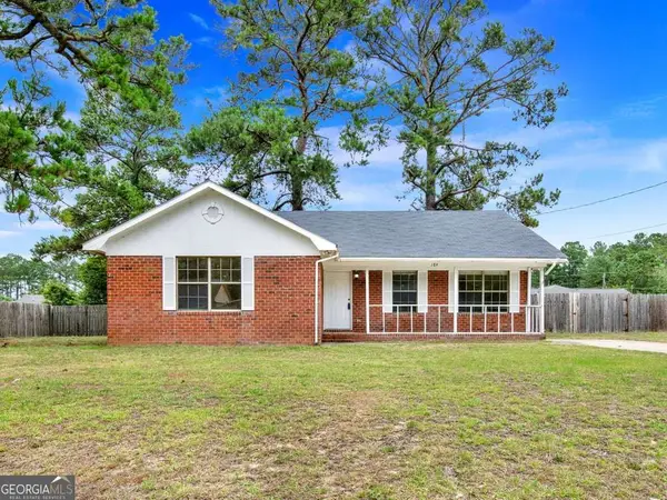 189 W Kenny Drive, Hinesville, GA 31313