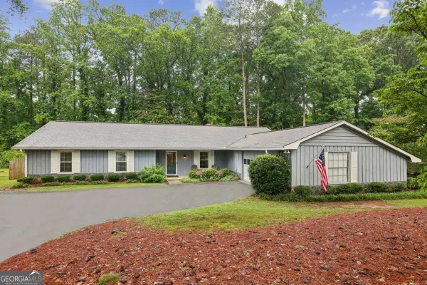 2862 Dunnington Circle, Atlanta, GA 30341
