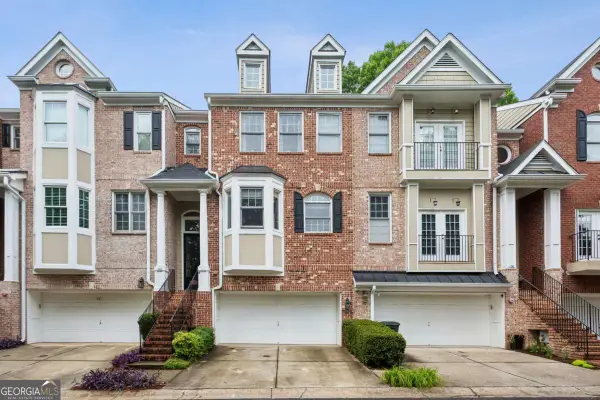 110 Mclaren Gates Drive, Marietta, GA 30060