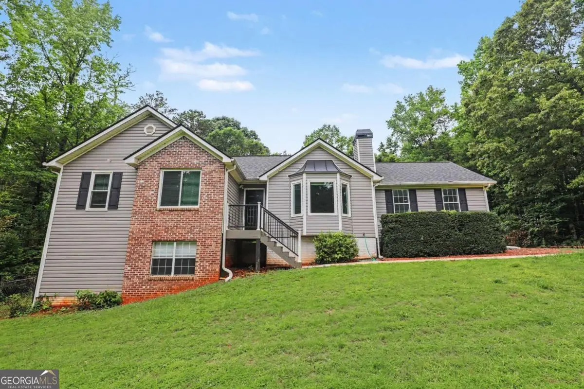 35 Pemberton Place, Sharpsburg, GA 30277 - #1