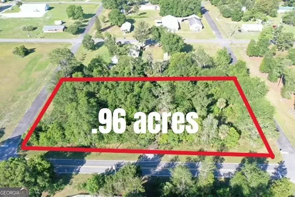 438 Davis Street, Homeland, GA 31537