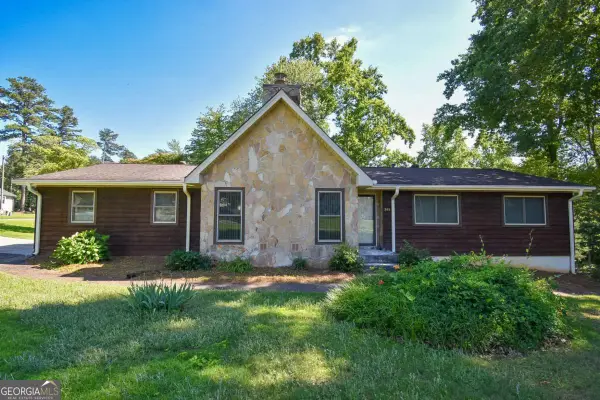 243 Saint Patrick Drive Sw, Mableton, GA 30126