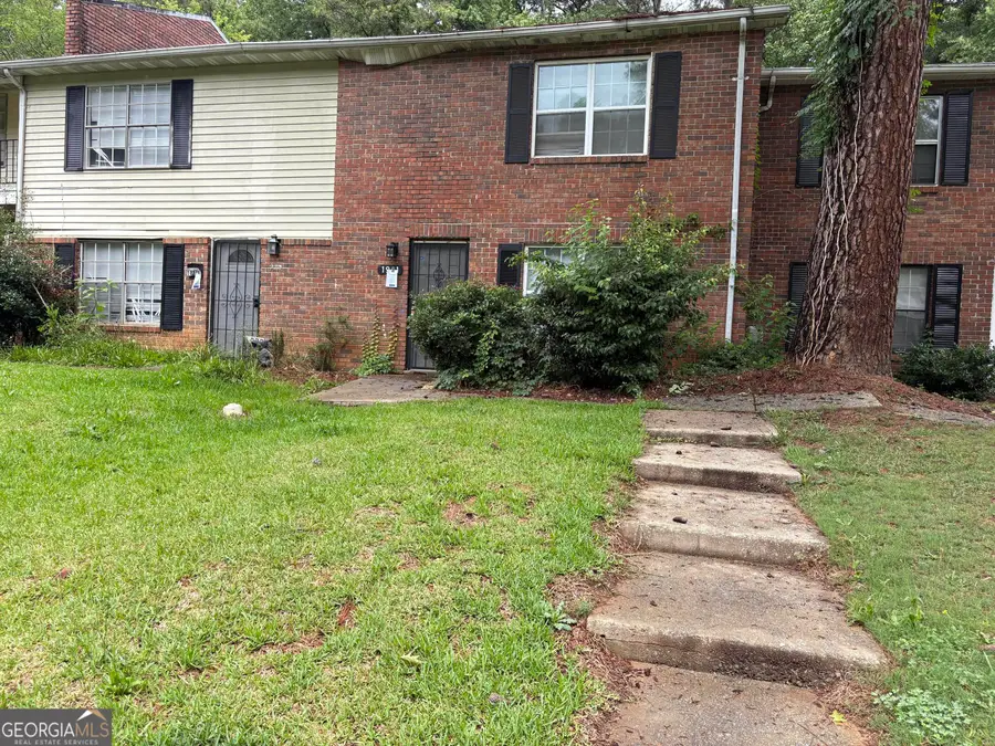 1961 Whitehall Forest Court Se, Atlanta, GA 30316 - #2