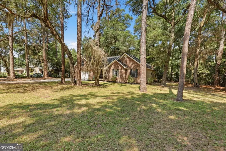 1002 Belle Island Road, Richmond Hill, GA 31324 - #2