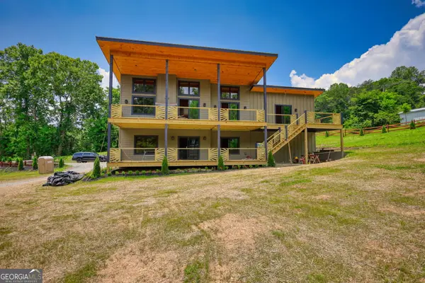 485 Church St, Blue Ridge, GA 30513