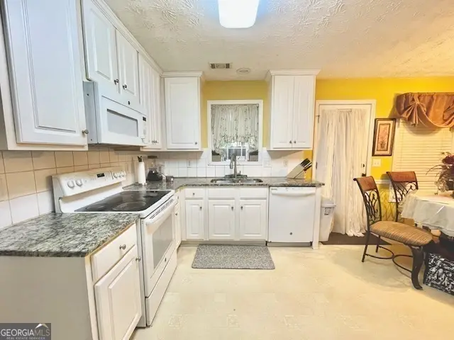 2782 Wynhaven Oaks Way, Lawrenceville, GA 30043 - #3