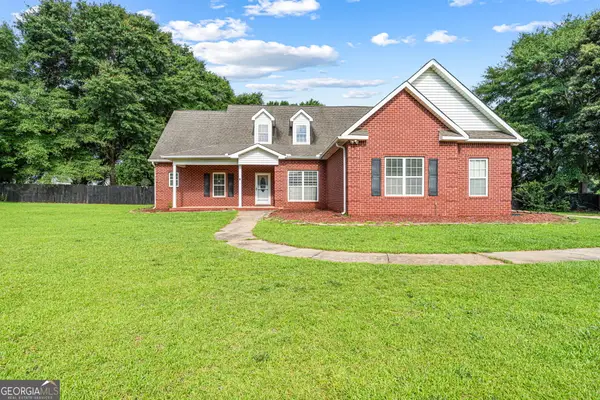 235 Lake Lillian Drive, Perry, GA 31069