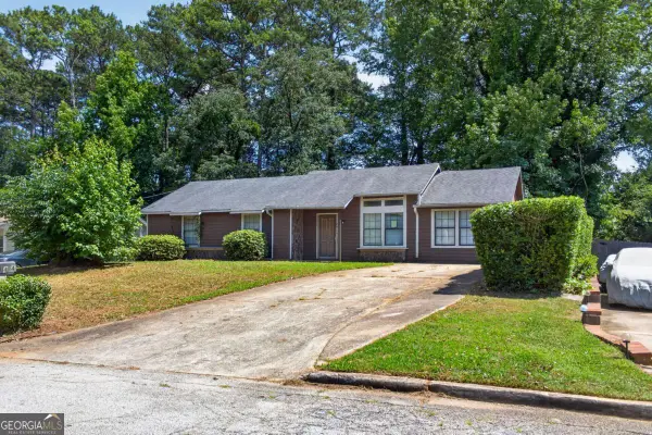 2414 Leslie Brook Drive, Decatur, GA 30035