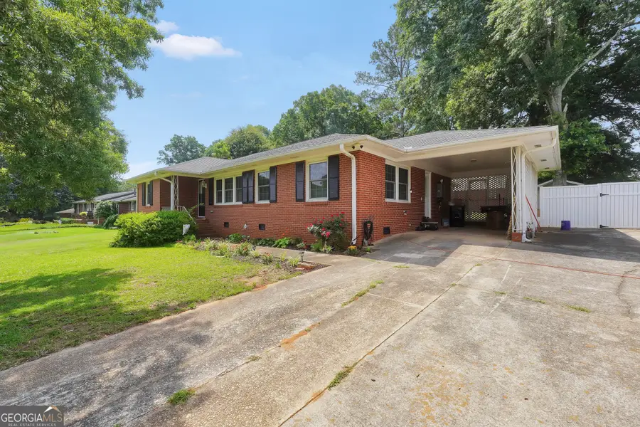 105 Pine Street, Barnesville, GA 30204 - #2