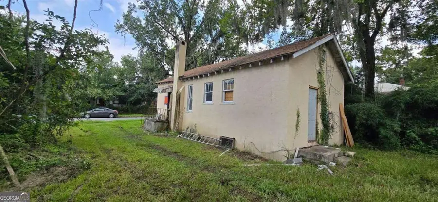 1307 E 42nd Street, Savannah, GA 31404 - #3