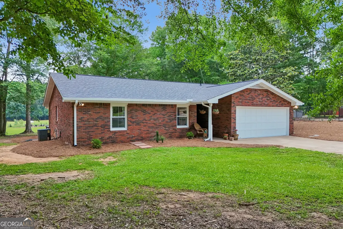152 Curved Road, Jonesboro, GA 30238 - #1