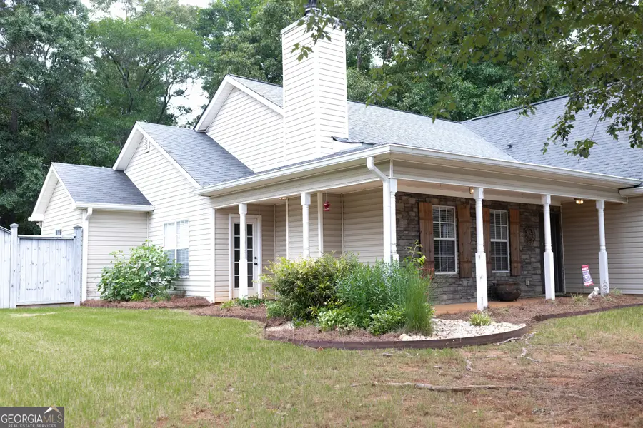 465 Berkshire Drive, Covington, GA 30016 - #2