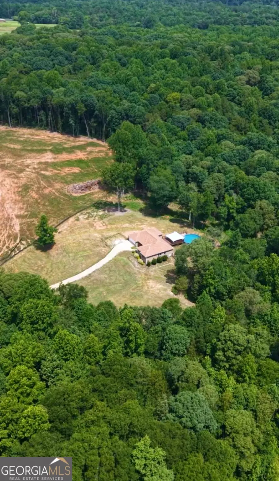 402 Renee Road, Pendergrass, GA 30567 - #2