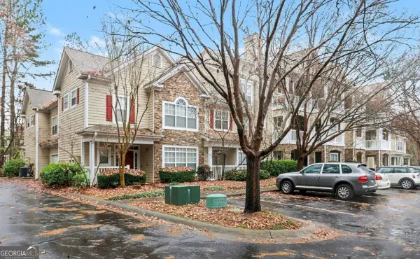 933 Sandringham Drive #933, Alpharetta, GA 30004