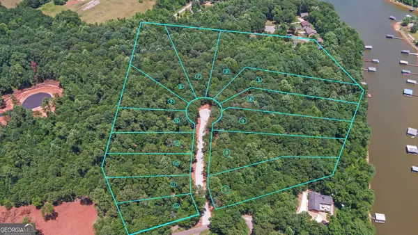31 Blossom Trail, Lavonia, GA 30553