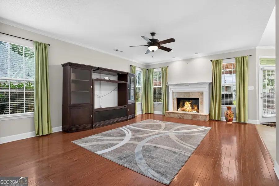 165 Keaton Dr, Fayetteville, GA 30215 - #2