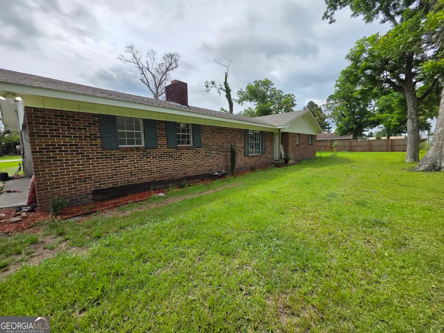 39 Waldon Street, Baxley, GA 31513 - #2