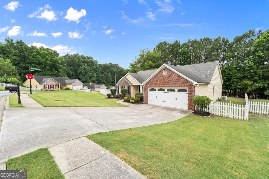 5622 Riverside Walk Drive, Sugar Hill, GA 30518 - #2
