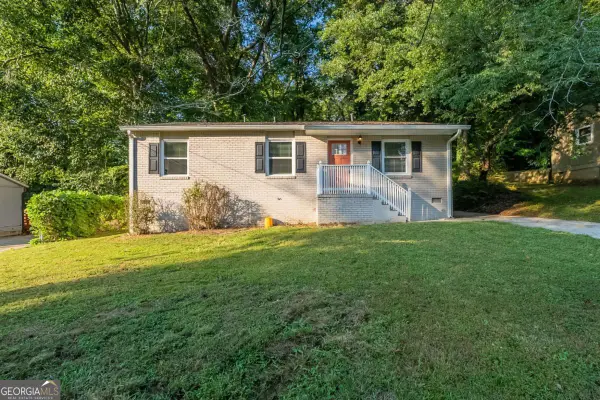 2406 Swallow Circle Se, Atlanta, GA 30315