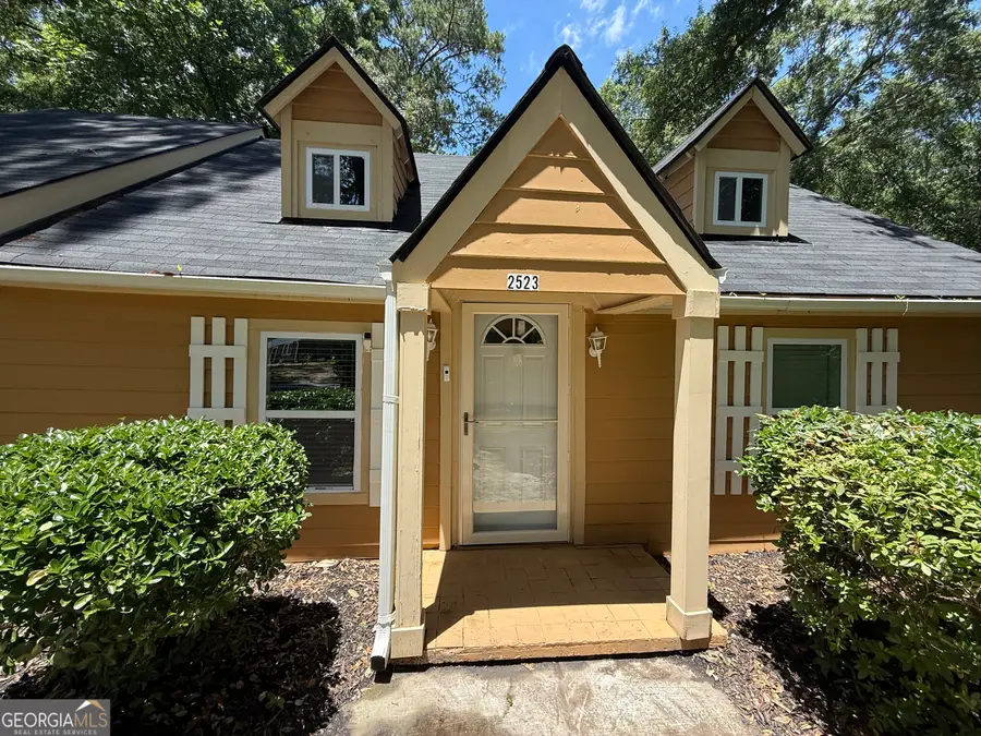 2523 Hood Avenue Nw, Atlanta, GA 30318 - #2