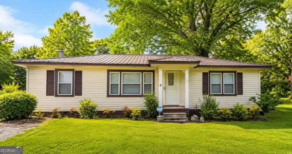 737 W College Street, Bowdon, GA 30108