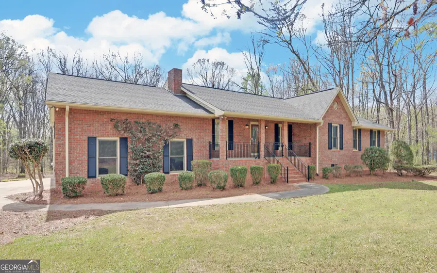 197 Woodland Way, Dewy Rose, GA 30634 - #2
