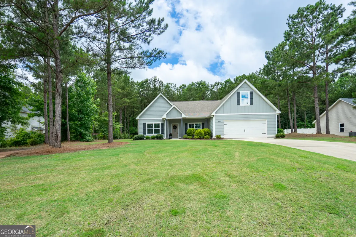 200 Fenwick Farms Drive, Lagrange, GA 30241 - #1