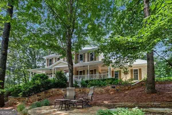 1022 Oak Way, Canton, GA 30114