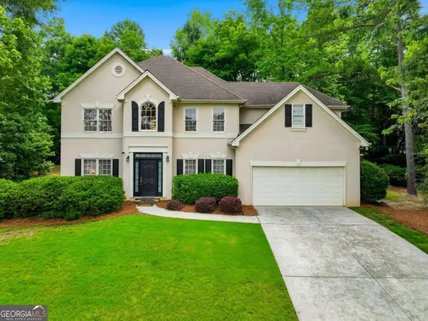 316 Harbor Pointe Drive, Stone Mountain, GA 30087