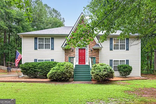 130 Creek Drive, Locust Grove, GA 30248